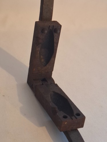 Vintage hinged metal - vintage,